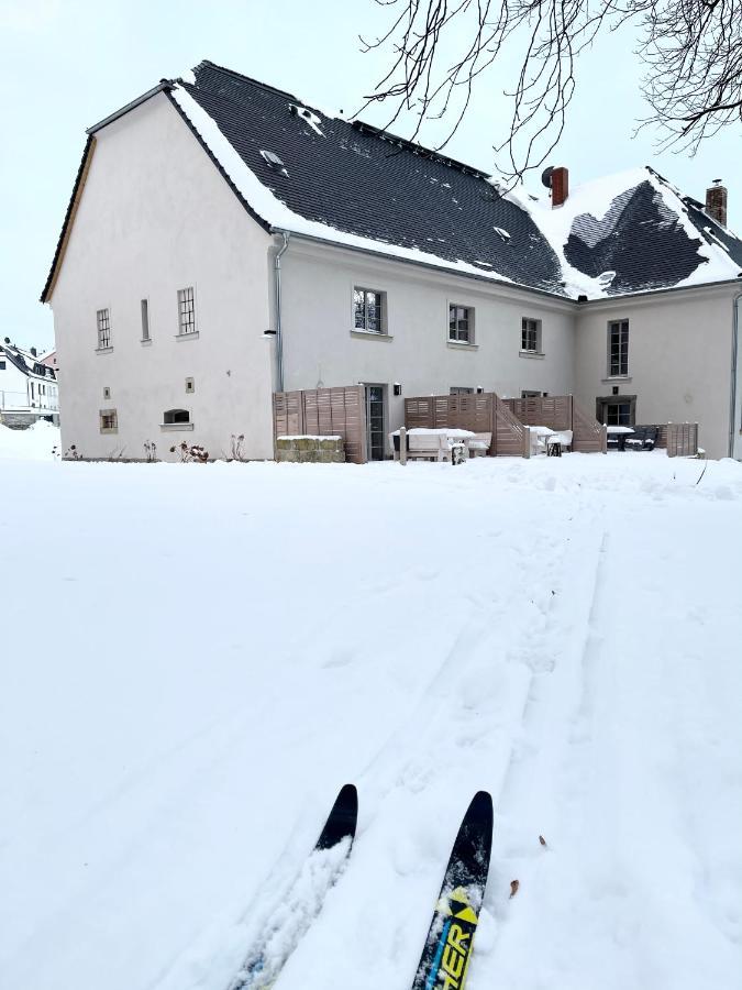 Farmhouse Eckartsberg Im Zittauer Gebirge - Gemuetliche Und Moderne Ferienwohnungen Mit Terrasse Exterior foto